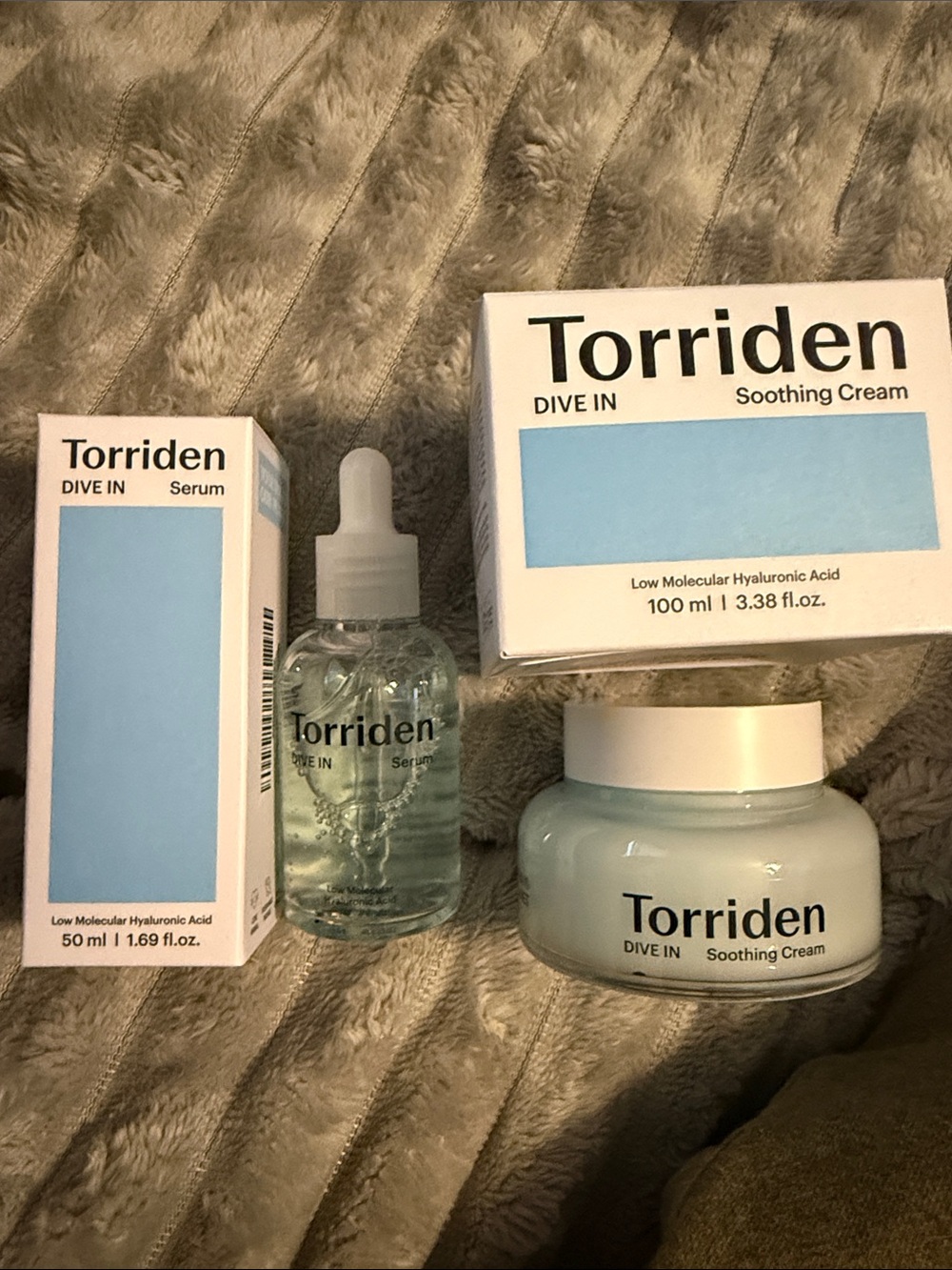 torrid Torriden Dive In Soothing Cream & Serum - Light Blue and White